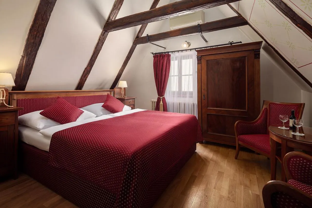 ****  Hotel The Charles Praga República Checa